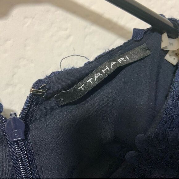 T Tahari Navy Blue Dress - Nordstrom size 4 - Picture 4 of 9
